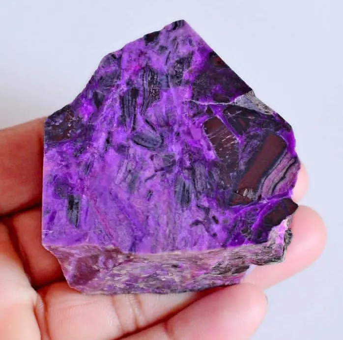 Сугилит «the Sugilite» (Синонимы — лавулит, веселит) — довольно редкий поделочны… — фото 6