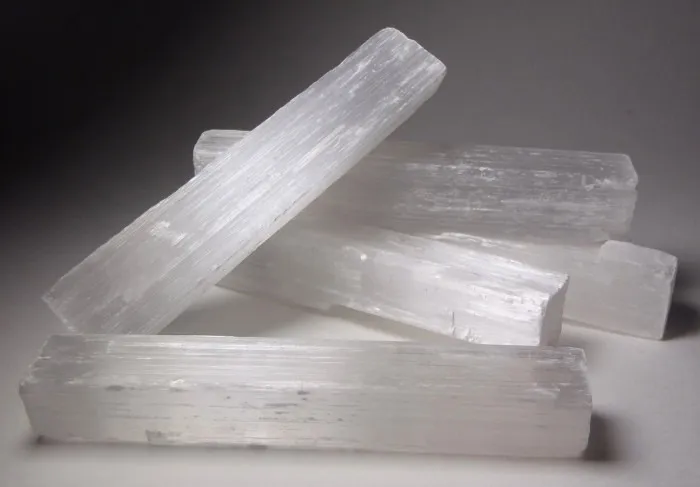 Селени́т (Selenite). — фото 2