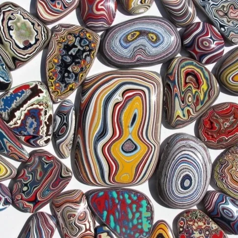 Фордит , также известный как детройтский агат или агат Мотор-сити (Fordite, Detr… — фото 1
