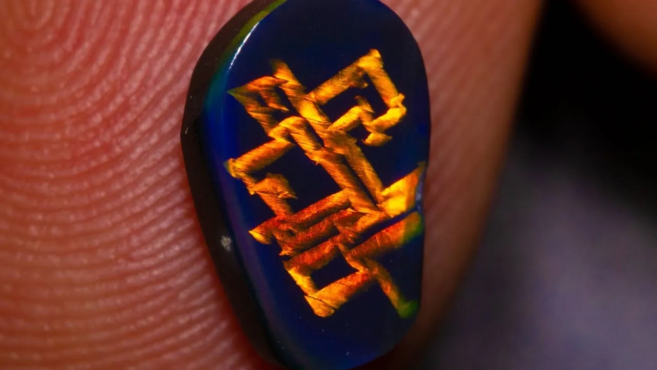 Опал с красивым паттерном «Китайские иероглифы» («Chinese Writing pattern). — фото 7