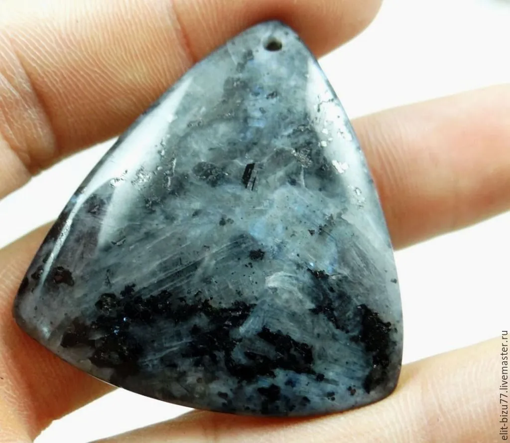 Ларвикит (Larvikite) — фото 4