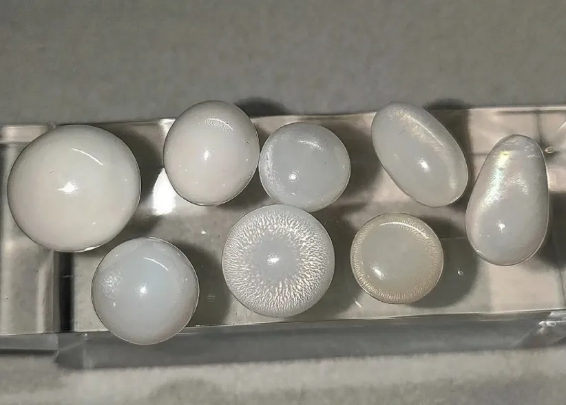 Сlam Pearls (Porcelain pearls)— Жемчуг белого цвета, внешне напоминающий фарфор.… — фото 1