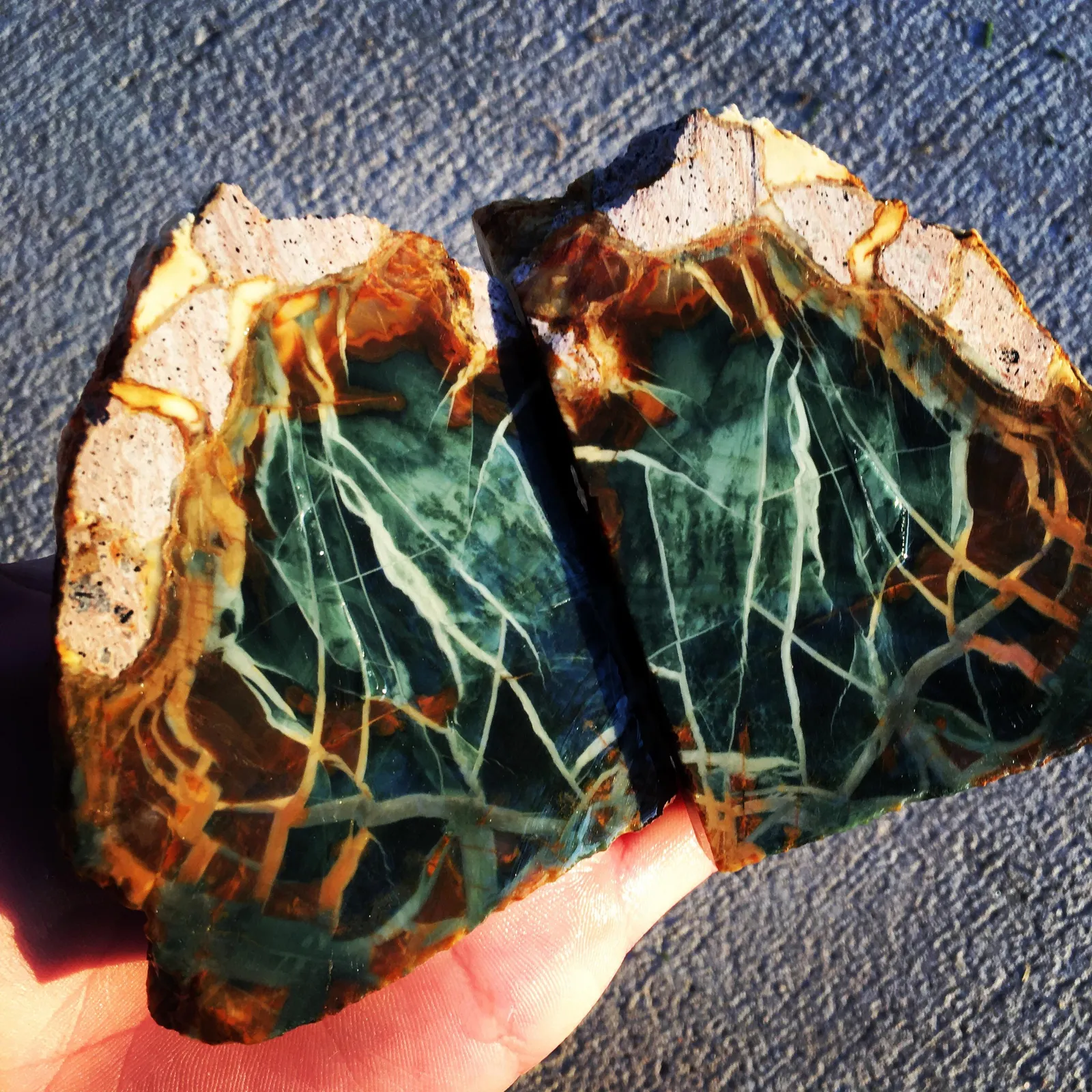 «Morrisonite Jasper» («Моррисонитовая яшма») – одна из самых выдающихся декорати… — фото 8