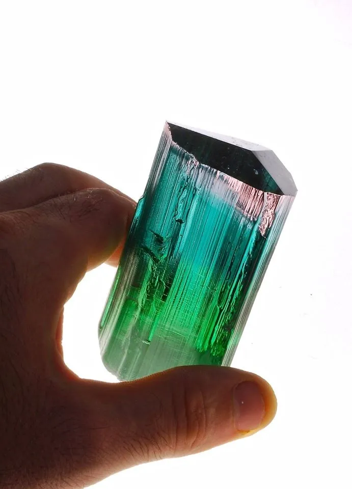 >Американская компания AMG ( Artisan Made Gemstones) разработала технологию имит… — фото 3