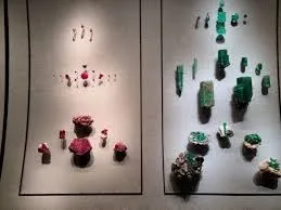 Изумруд «Патрисия» («Patricia Emerald»)—Природный необработанный изумруд, колумб… — фото 5