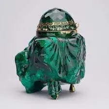 «Emerald Unguentarium» («Изумрудный сосуд»), который хранится в Императорской со… — фото 3