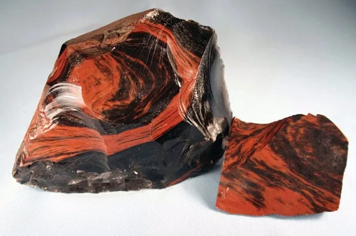 «Mahogany Obsidian» или «Обсидиан красного дерева» — это потрясающая и уникальна… — фото 6