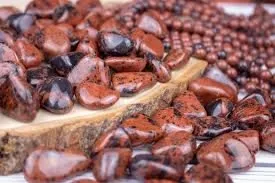 «Mahogany Obsidian» или «Обсидиан красного дерева» — это потрясающая и уникальна… — фото 7