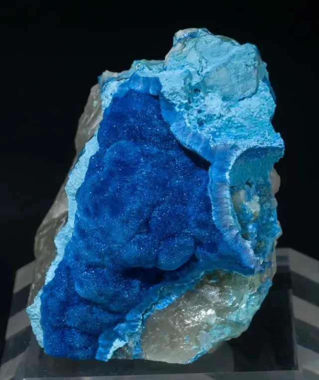 Шаттукит (англ. Shattuckite). — фото 2