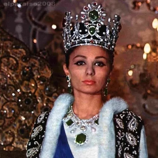 Корона «Farah Diba» от «Van Cleef &Arpels», была сделана для Фары Пехлави, для е… — фото 6
