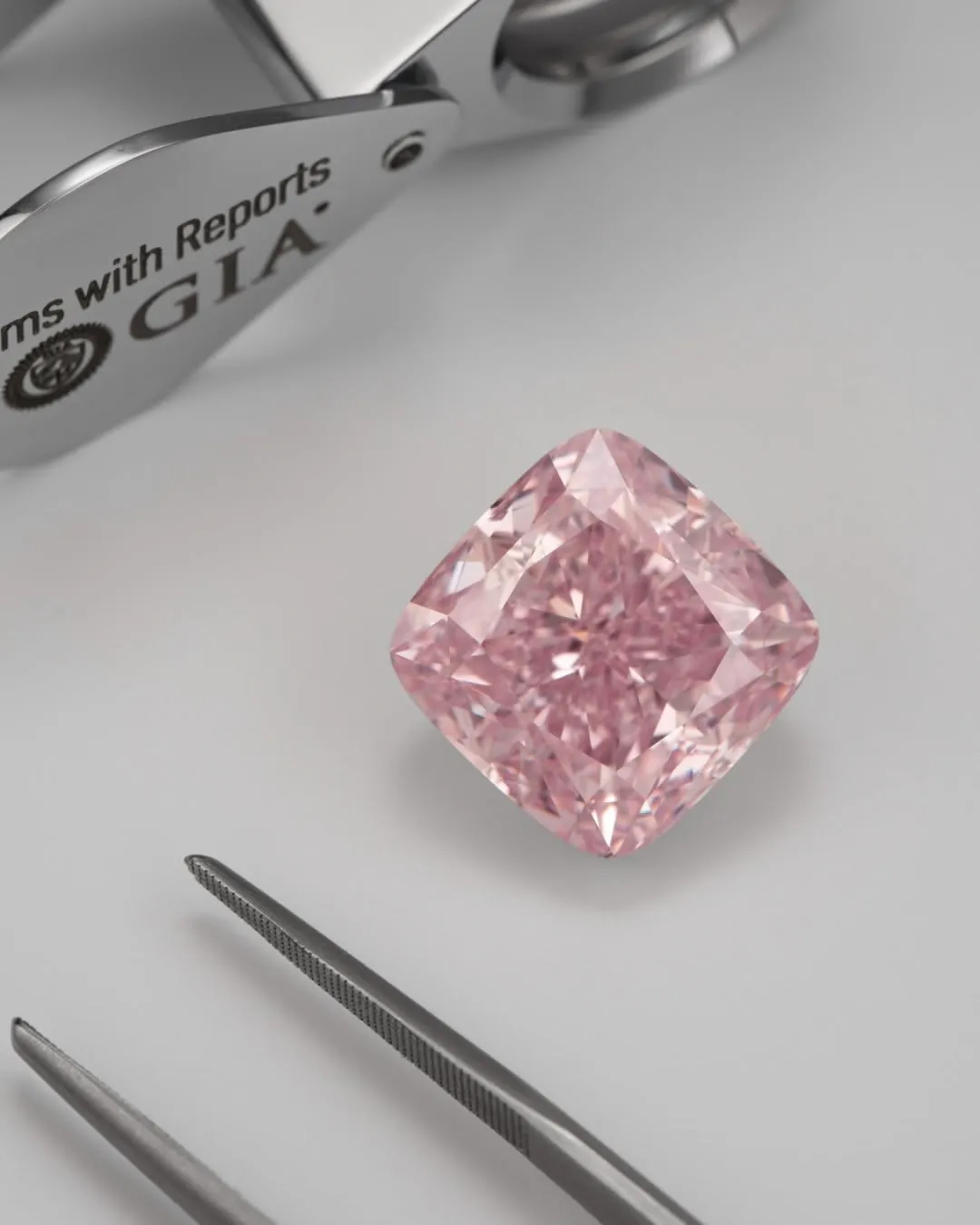 23 марта 2023 года компания «Storm Mountain Diamonds» добыла фантазийный насыщен… — фото 5