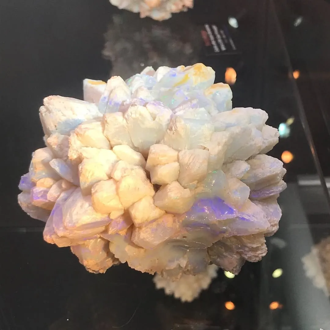 "Opal Pineapple" (Опаловый ананас). — фото 3