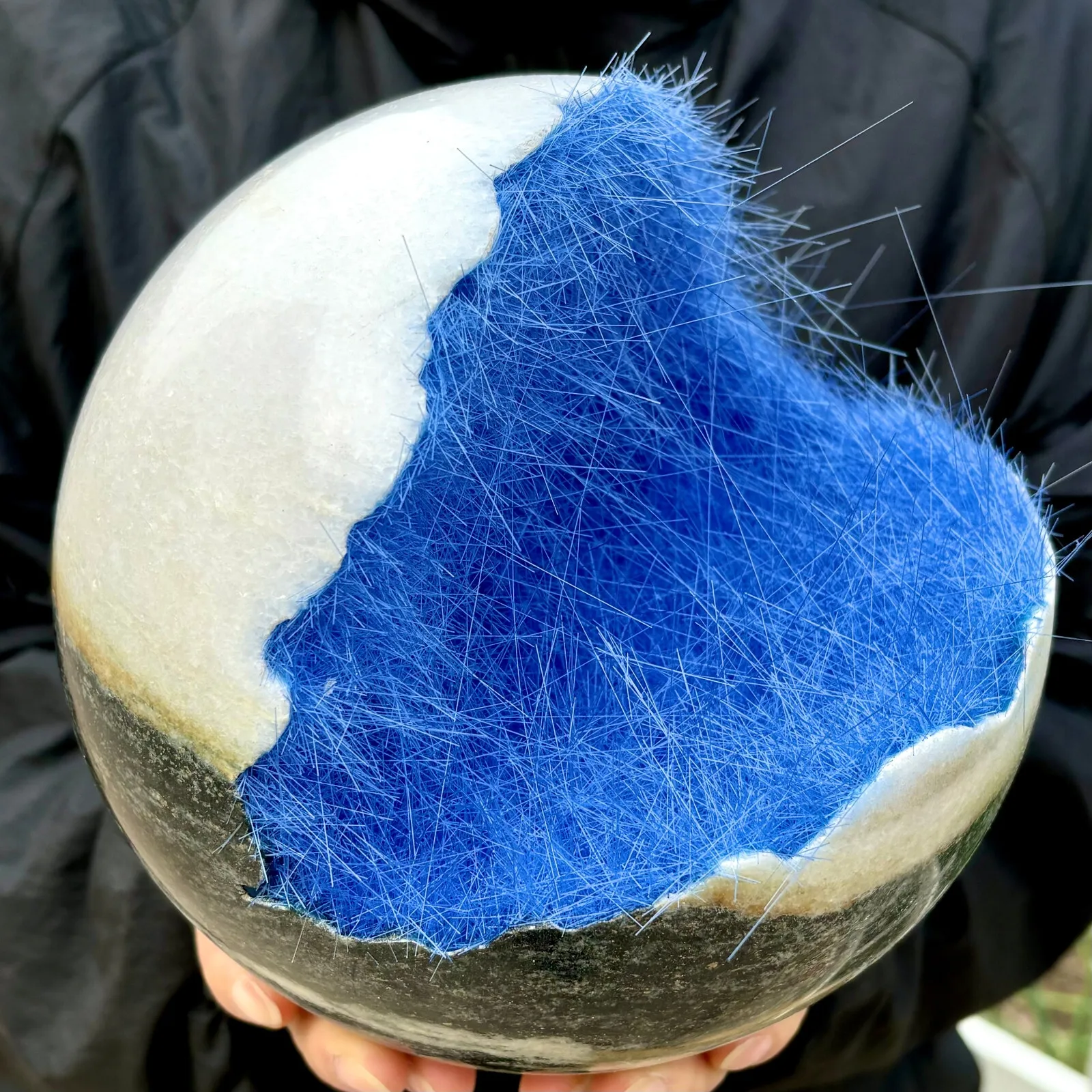 У этой имитации множество названий: «Magnesite Goethite Sphere», «Open Mouth Sph… — фото 8