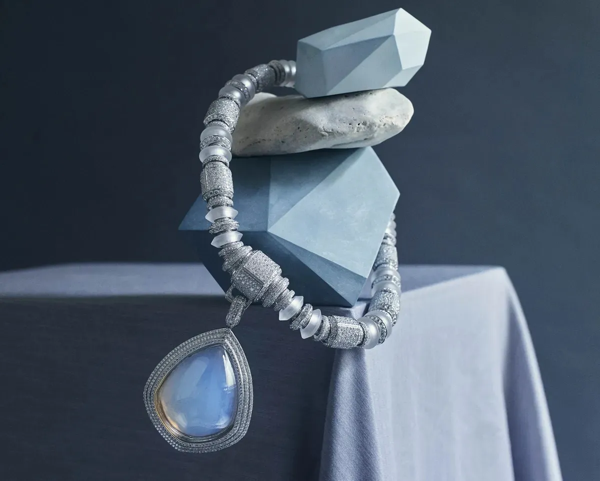 Boucheron. Колье с аэрогелем. — фото 6