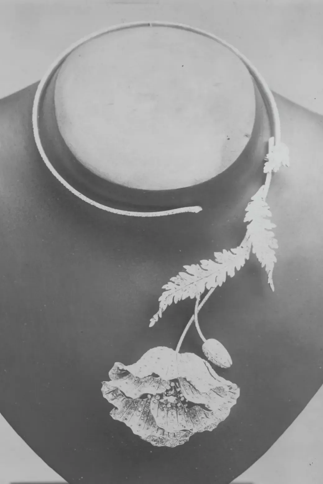 Немного об истории и современности культового украшения Дома Бушерон (Boucheron)… — фото 5