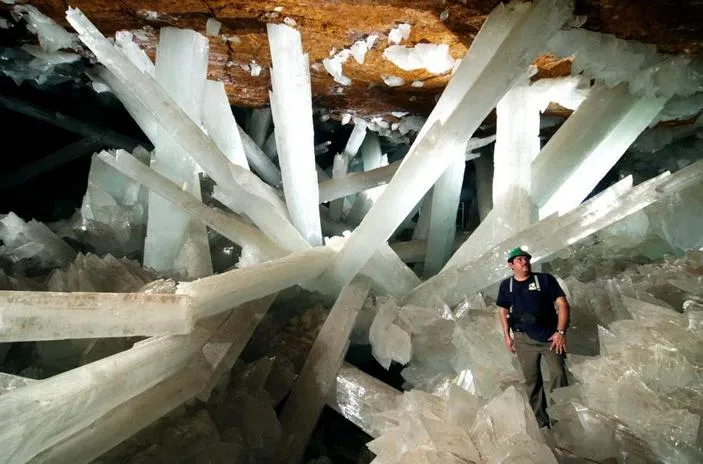 Пещера кристаллов в Мексике (исп. Cueva de los Cristales), была обнаружена в 200… — фото 1