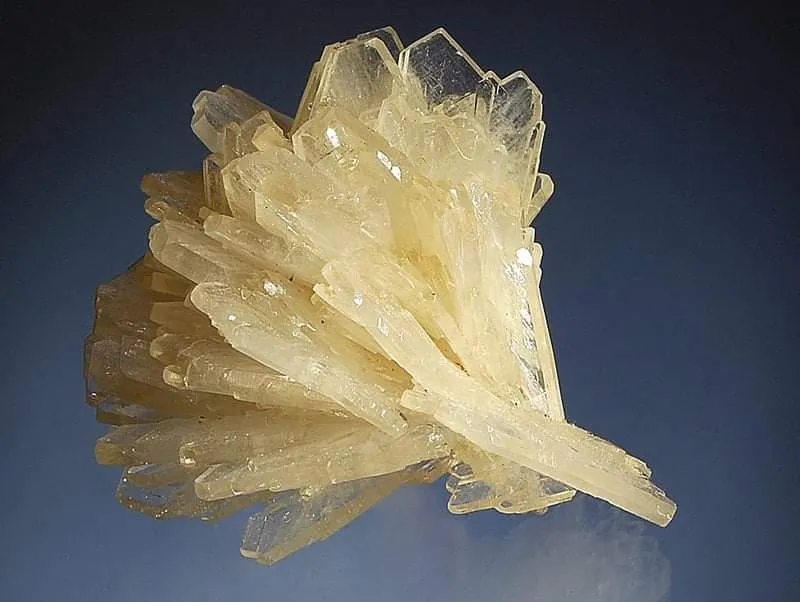 Барит ( Barite ) (от др.-греч. βαρύς — тяжёлый), тяжёлый шпат — минерал бария из… — фото 4