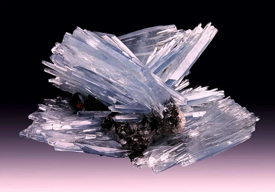Барит ( Barite ) (от др.-греч. βαρύς — тяжёлый), тяжёлый шпат — минерал бария из… — фото 5