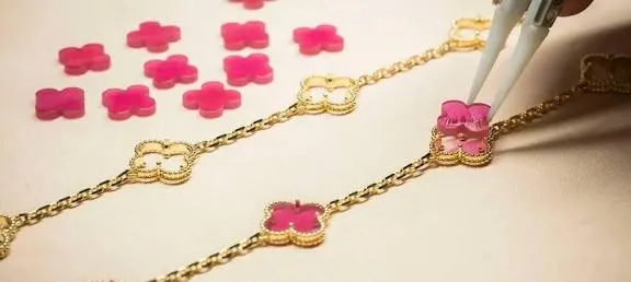 Новая коллекция украшений Van Cleef & Arpels. — фото 8