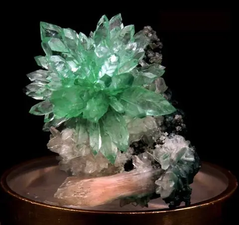 Апофиллит (Аpophyllite)