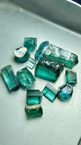 «Турмалин Лагуна» (или Lagoon Tourmaline / Lagoon Blue Tourmaline) — это торгово…