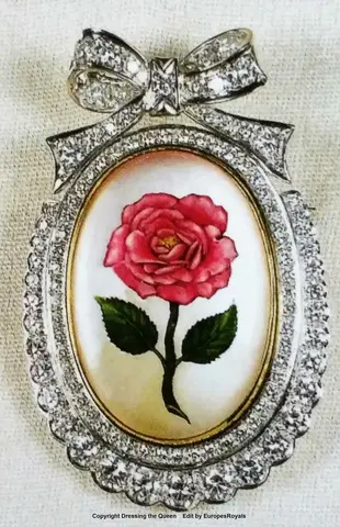 Брошь «Роза столетия» (Centenary Rose Brooch)